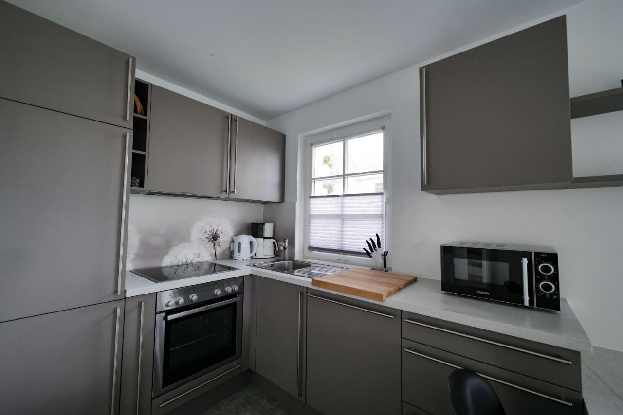 Ostseelagune Zingst, Exklusive Dhh, Strandnah, Sauna, Kamin, 3 Sz, 2 Baeder, Glasfaser, Haustierfrei, Garten Mit Suedterrasse, E-Ladesaeule, 2 Stellplaetze, Strandkorb, Fahrradschuppen, Waschmaschine, Trockner, Nichtraucher Exterior foto